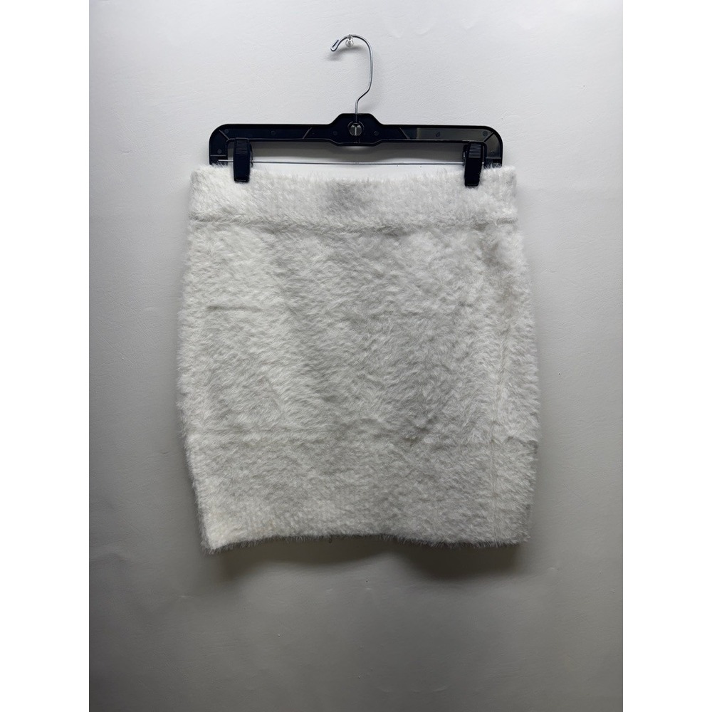 Endless Rose Skirt Womens L Ivory Fuzzy Knit Mini Elastic Waist - Picture 7 of 8